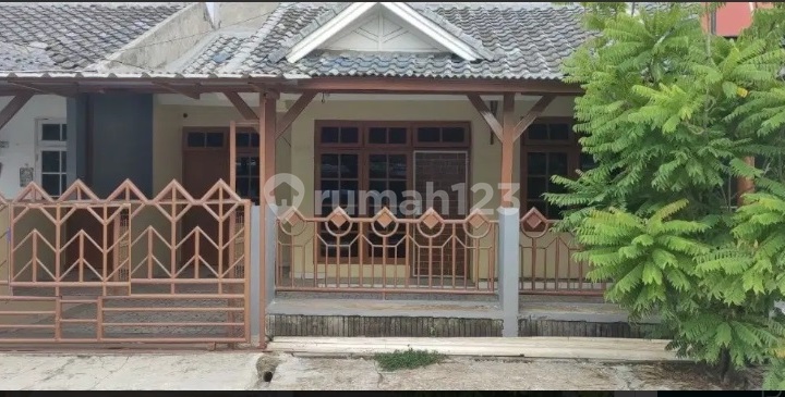For Rent, Ready-to-Occupy House in Harapan Indah, Bekasi City For Rent, Ready-to-Occupy House in Harapan Indah, Bekasi City