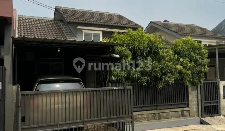 For Sale House in Limo Cinere Depok Complex For Sale House in Limo Cinere Depok Complex