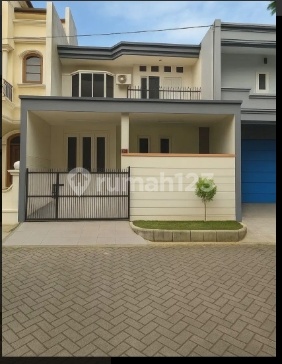 Dijual Rumah 2 Setengah Lantai Lokasi Strategis di Kelapa Gading Jakarta Utara