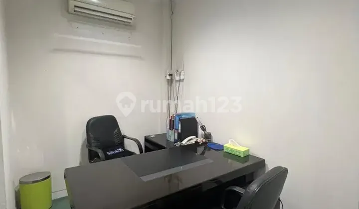 For Sale: 4-Story Shophouse Ready to Use Fully Furnished in Jatiwaringin, Cipinang Melayu, East Jakarta 2