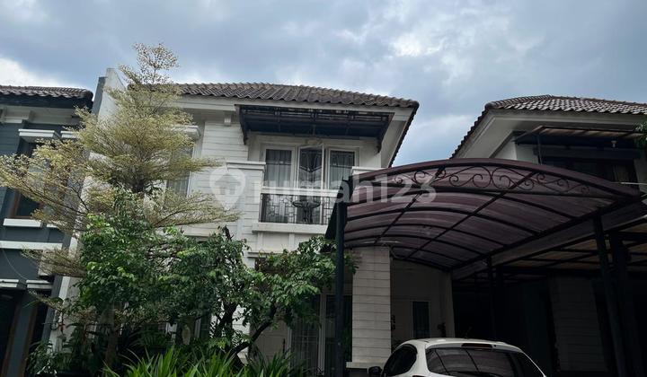 For Quick Sale: Legendary Tourist House in Cibubur