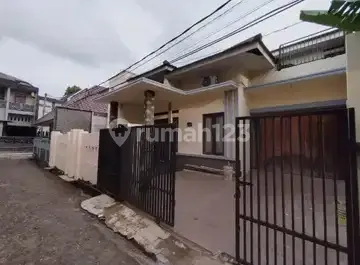 Turun Harga Dijual Cepat Rumah Dalam Perumahan Lokasi Strategis Di Cipayung Jakarta Timur Turun Harga Dijual Cepat Rumah Dalam Perumahan Lokasi Strategis Di Cipayung Jakarta Timur