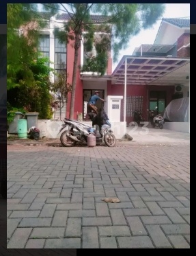 Inexpensive Rental 2-Story House in Green Ara Residence Harapan Indah Bekasi