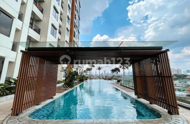 Dijual murah BU di bawah pasaran Permata Hijau Suites 2BR semi furnish 2