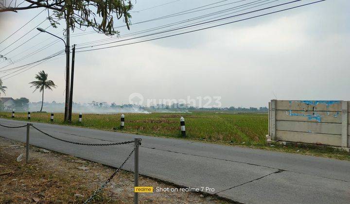 Dijual  Sawah
Lt  2.300 m² / 165 tumbak
Akta Jual Beli
Lokasi strategis
Jl. Raya Sapan
Ds. Bojongmas 
Kec.Majalaya Kab Bandung
 1