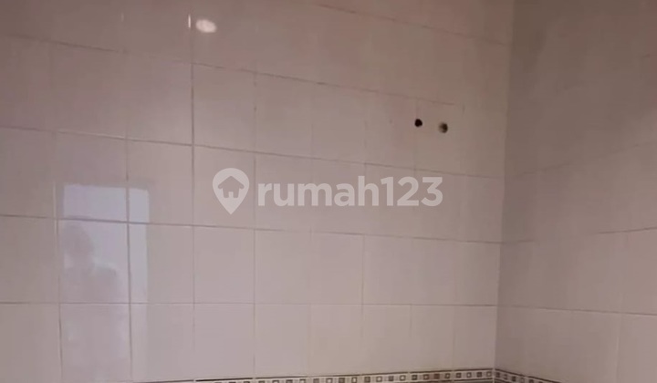 Rumah Teluk Gong (Ukuran 4x20 m) 2