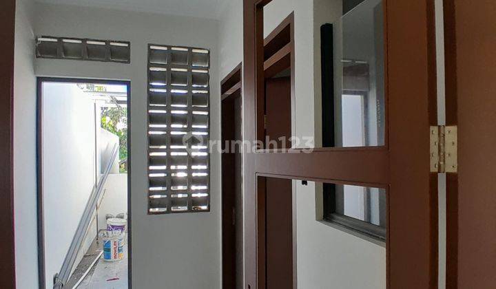 Dijual Rumah Baru 2 Lantai Di Singgasana Pradana Bandung 2