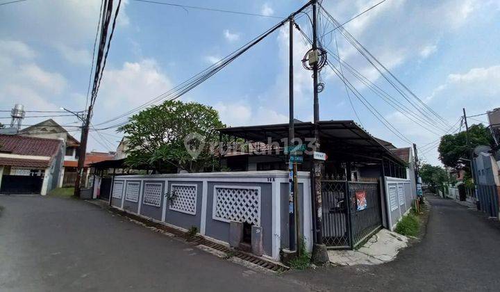 Rumah Bagus Semi Furnished SHM di Rempoa, Tangerang Sg 1