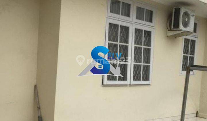 Rumah 2 Lantai Bagus Semi Furnished di Sektor 9-Bintaro, Tangerang Selatan 2