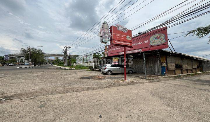 Disewakan Bangunan Lokasi Jalan Demang Lebar Daun 2