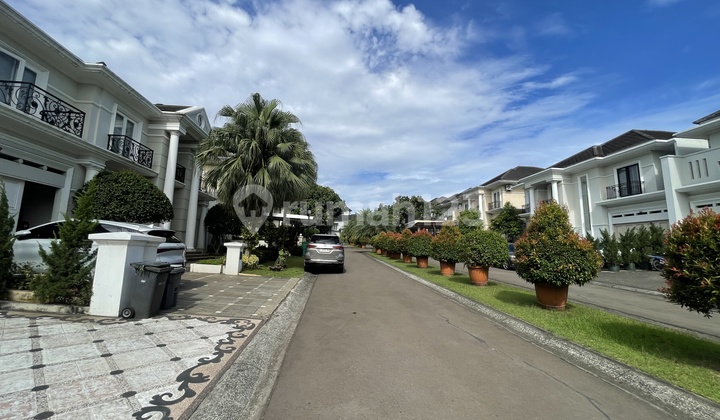 House on North BSD Boulevard, North Serpong, South Tangerang 2
