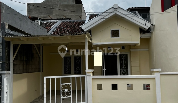 Rumah Siap Huni Strategis Harapan Indah 1 Bekasi 1
