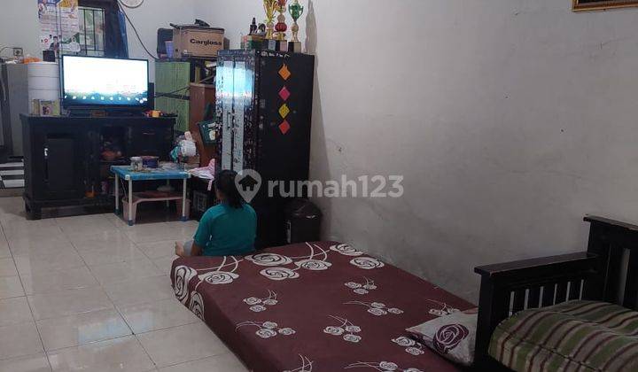 Rumah Bagus Unfurnished SHM Golden City, Bekasi 2