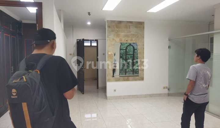 Disewa Rumah Cocok Buat Kantor di Duren Tiga Raya Pancoran 2