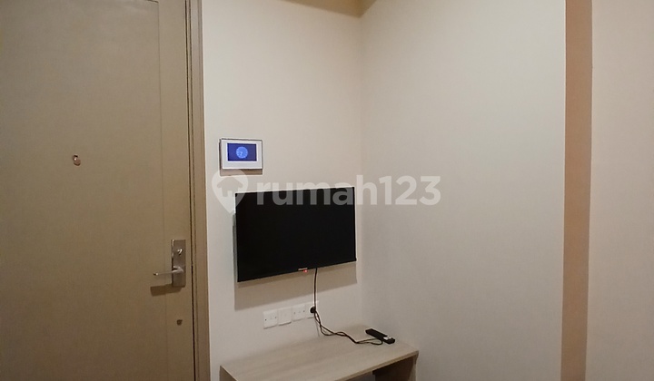 For Rent Gold Coast Apartment 1 BR Furnished PIK North Jakarta 2