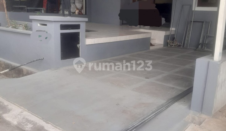 Di Sewakan Rumah 2 Lantai Dalam Cluster Harapan Indah 2 Bekasi 2
