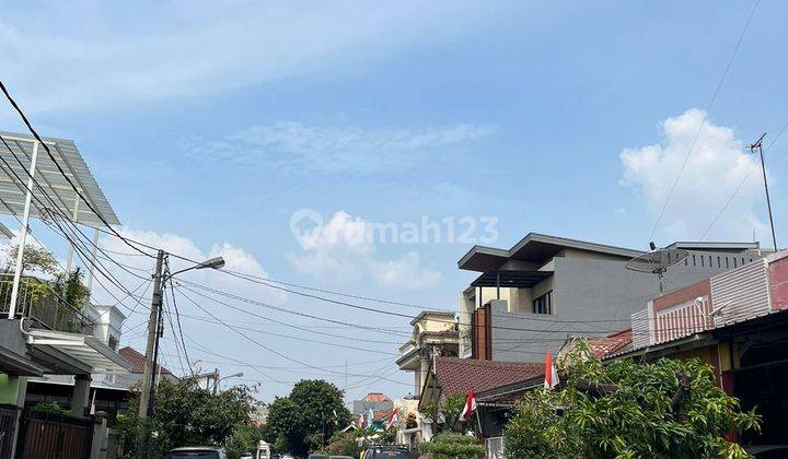 Di Jual Cepat Rumah Cluster Bulevar Hijau Harapan Indah Bekasi 2