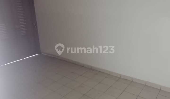 Rumah 2 Lantai SHM Dekat Akses Tol Dekat Pusat Perbelanjaan Bebas Banjir di Jakarta Garden City Cluster Zebrina, Jakarta Timur 2