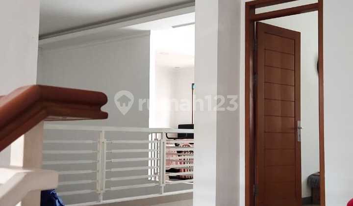 Good Ready-to-Occupy House in Batununggal Asri 2