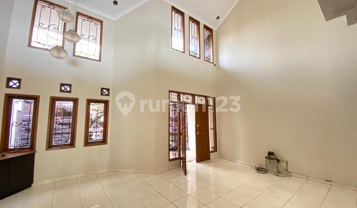 For Rent Mekarwangi Complex Jati One Gate Luxurious House 2