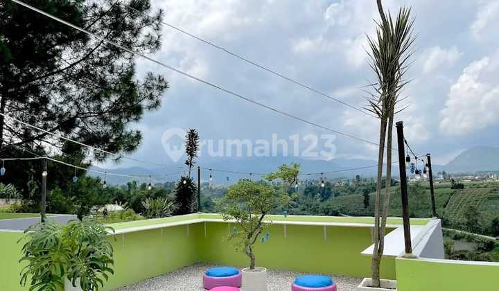 Below Market Villa Lembang Bandung 1.65M - Swimming Pool & Rooftop View Below Market Villa Lembang Bandung 1.65M - Swimming Pool & Rooftop View