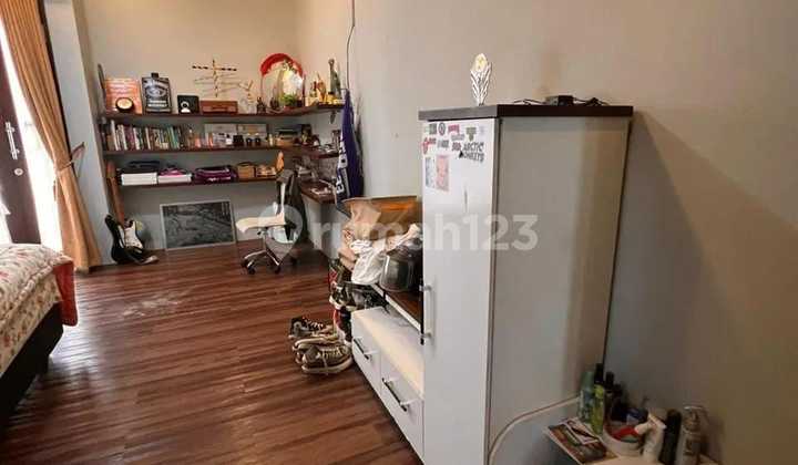 Turun Drastis Rumah Full Furnished Dekat Alun-Alun Bandung Kini 1,8 M 2