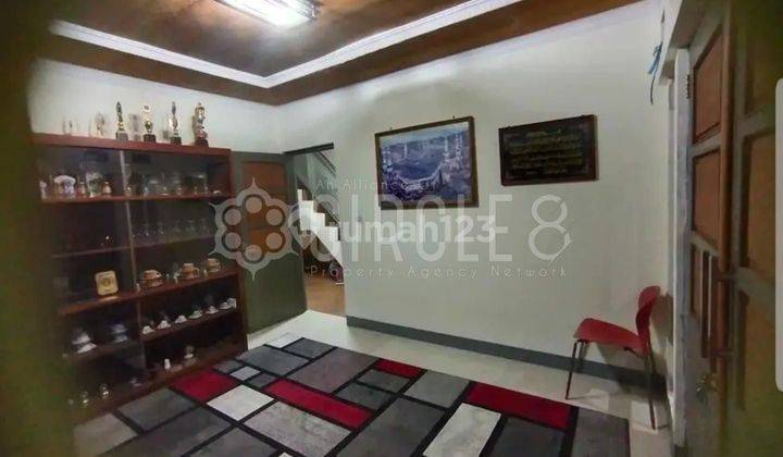 Rumah Bagus Tiga Lantai Di Antapani Kota Bandung 2