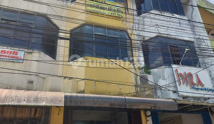 Ruko di Tanah Abang 3 Lantai Ruko di Tanah Abang 3 Lantai