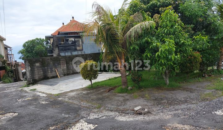For Sale Residential Area Land on Jln Suradipa A Yani, Peguyangan, North Denpasar, Area 75m2, Front Width 7 Meters, Road Access 4 Meters, Residential Aspect Facing North, Flat Land Contour, Ready to Build, SHMA255, Price 525 Million, Taxes to be Paid Separately by Each Party.