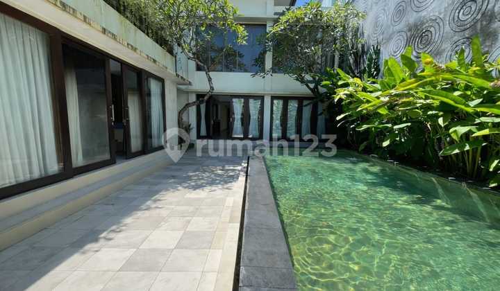 Sale Rumah Semi Villa Ada Pool 6Kamar Strategis Tk Badung Renon Jl6mtr 2