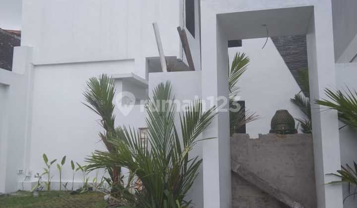 Buc Villa Baru 2lt 145m2 Ada Rooftop Padang Indah Dalung Garase 2mobil