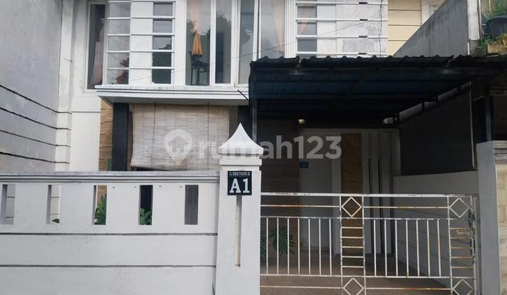 Rumah 2lt 165m2 Ada 5kamar Perum Elit Sekar Tunjung Gatsu Timur Jl6mtr Rumah 2lt 165m2 Ada 5kamar Perum Elit Sekar Tunjung Gatsu Timur Jl6mtr