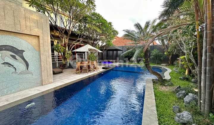 Rumah Mewah Plus Bastment Ada Pool Luas.furnish Elit Gatsu Barat Jl8mtr 2