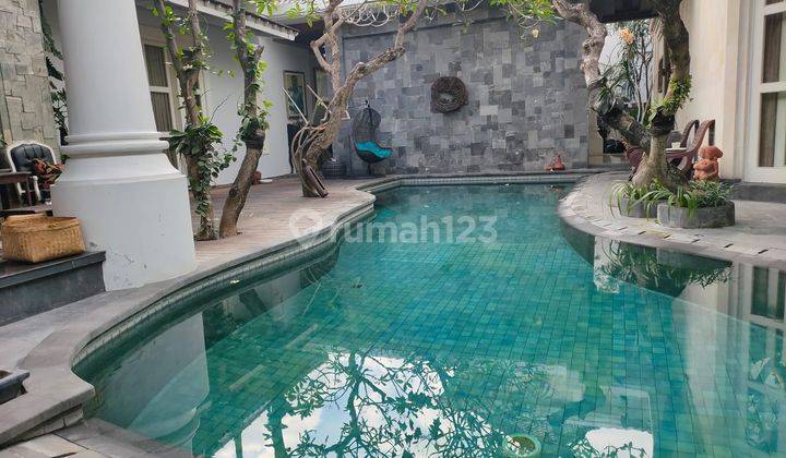 Rumah Mewah Ada Pool 1090m2 Full Furniture Elit Tk Badung Renon Jl8mtr 2