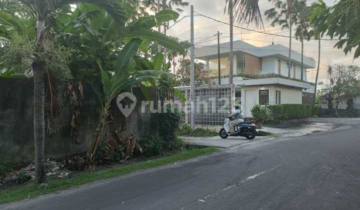 Premium Land Kaw Villa 435m2 with Perimeter Wall, Kayu Tulang Utara Main Road.