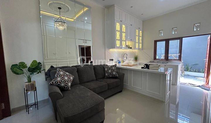 Rumah Stylish One Gate Full Furnish Kwanji Sempidi Dekat Puspem 1