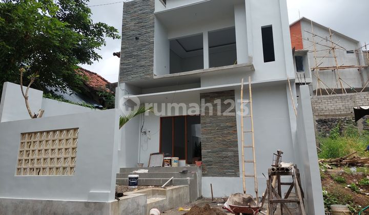 Promo Rumah Baru Perum A.******** Pusat Kota Gatsu, Mall Living Jl5mtr