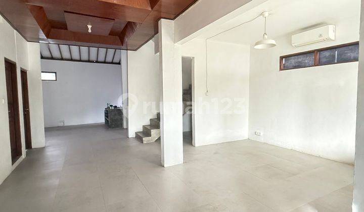 Rmh Semi Villa 190M2 Halaman Luas Dkt Kaw Villa Intan Permai Kerobokan 2