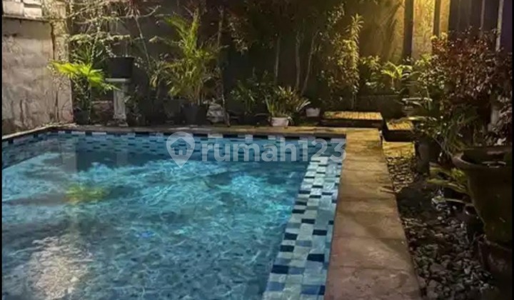 Elite Buana Raya Villa-Style House with Pool, 286m² Fully Furnished on a 6m Wide Road.