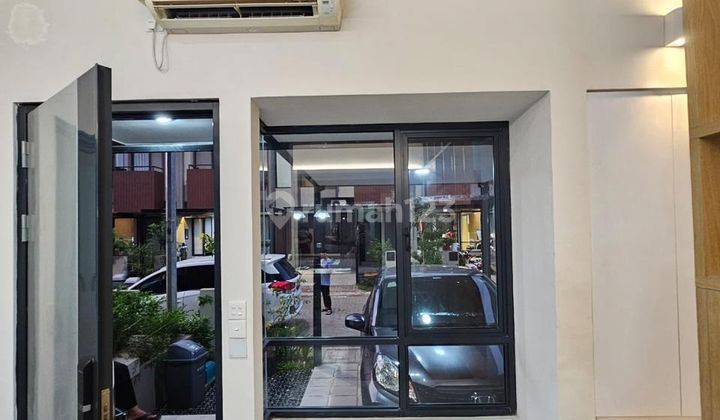 Rumah Murah di Tabebuya Bsd, Full Furnish, 3 Kamar Tidur, Rp 1,185M 1