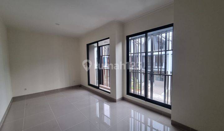 Owner BU Dijual Murah Rumah Baru Di Cluster Leonora Gading Serpong 2