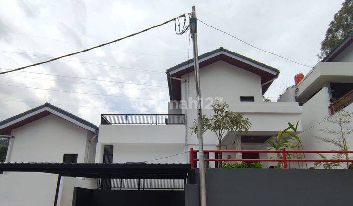 Rumah Balcony Cipageran, Baru 2 Lantai Japanese, Mewah Harga Murah di Kota Cimahi Utara, Jual Dijual 1