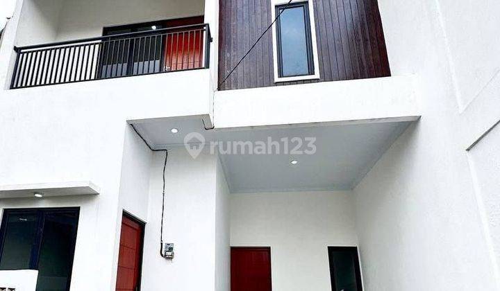 Rumah Kalisari Pasar Rebo,siap Huni 2 Lantai di Jaktim Kota Jakarta Timur Kode Arasi33 Jual Dijual 1