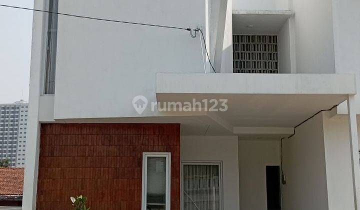 Rumah Aeer. Bintaro, Baru 2 Lantai, Mewah Murah, Ciputat Tangsel, Kota Tangerang Selatan Jual Dijual 1