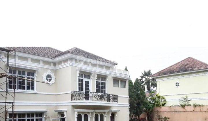 Rumah Mewah dijual di Legenda Wisata Cibubur 1