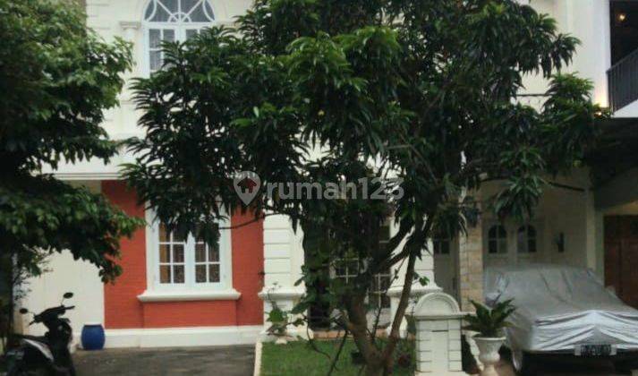 Rumah 2lt dijual di Legenda Wisata Cibubur 1