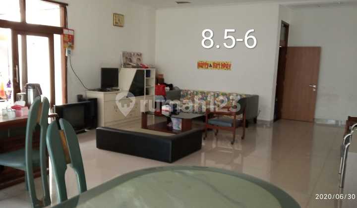 Rumah 3Kt dengan Taman Hadap Timur Sayap Dadali Maleber 2