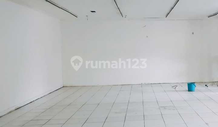 Ruko / Ruang Usaha lokasi strategis Pajajaran 2 arah 2