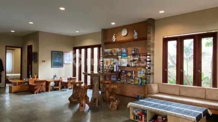 Rumah cantik nyaman full furnished daerah utara kota Bandung 2