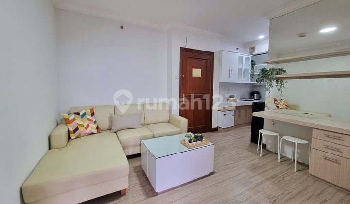 Majesty Apartment 2 BR Furnished Good Majesty Apartment 2 BR Furnished Good